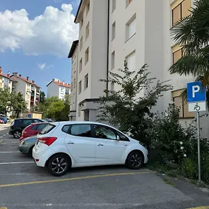  Apartment Tomy Kroatien